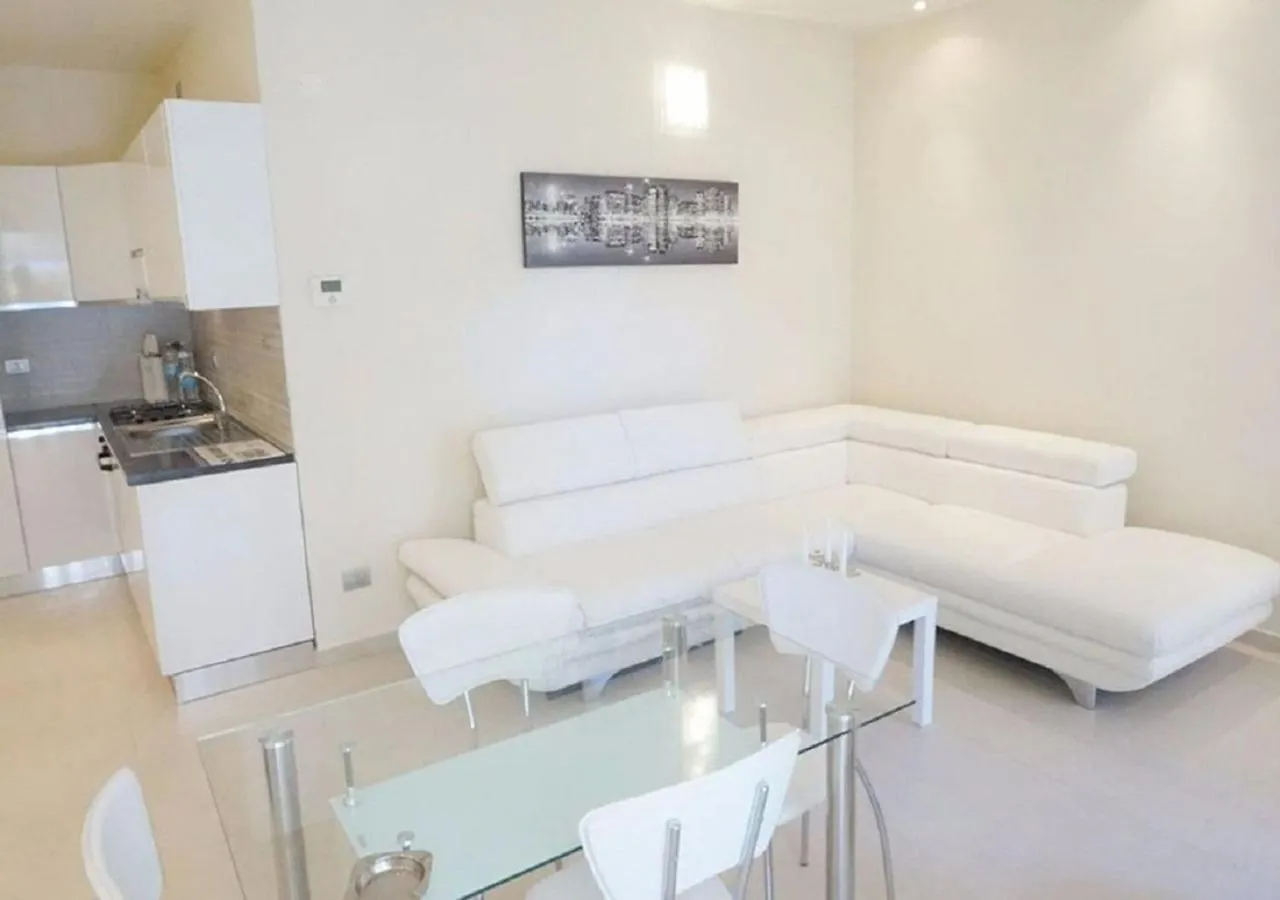 Appartamento A Milano Marittima In Zona Tranquilla Cervia 0*,